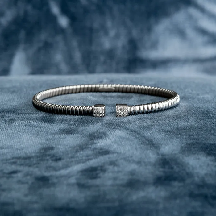 18 Karat White and Diamond Woven Bracelet RACHEL LYNN CHICAGO Bracelets
