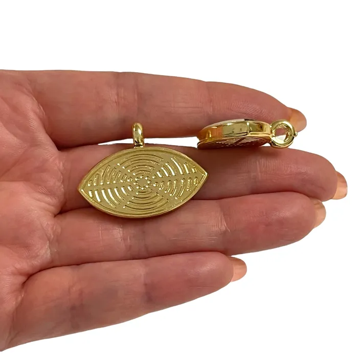 24Kt Gold Plated Hand MadePaint Ceramic Eye Pendant Peppy Beads Necklaces 24Kt Gold Plated Hand MadePaint Ceramic Eye Pendant Peppy Beads Necklaces