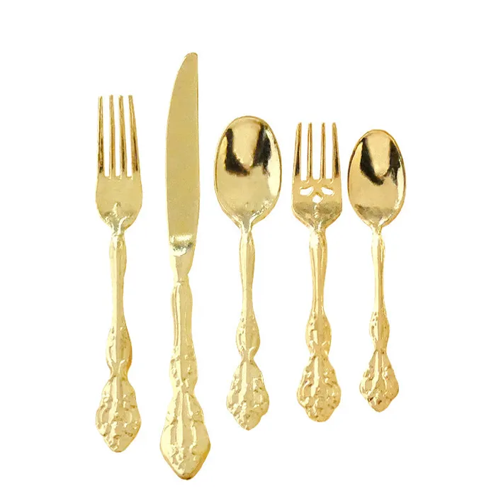 CJ Earrings Tableware in Bronze 16 Scale