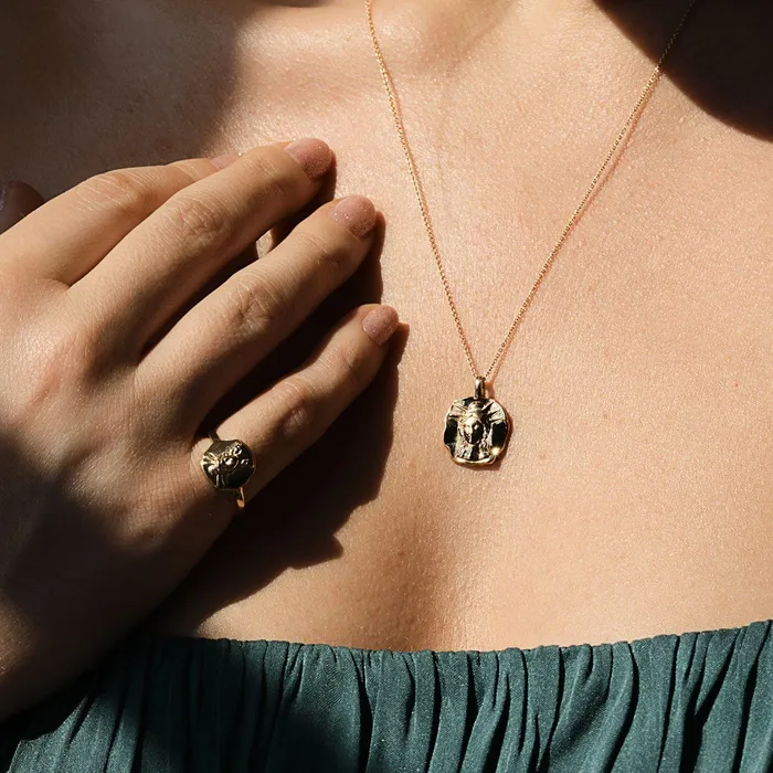 COMMON ERA Earrings Hecate Molten Mini Medallion