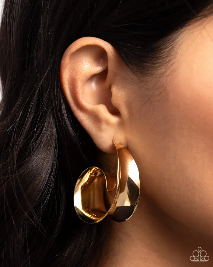 Curly Cadence Gold Paparazzi Accessories PreStyled Sets