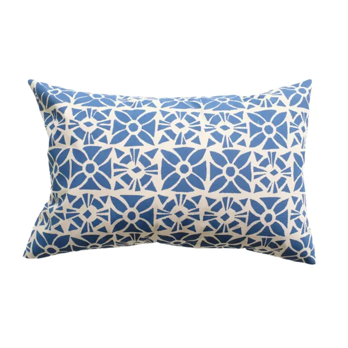 Earrings RISEBEYOND Rise Beyond The Reef Drividrivi Lumbar Pillow Cover 16x24