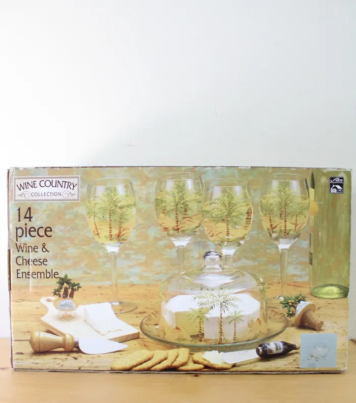 Jubilee Thrift Earrings NEW Wine Country Collection 14 Piece Wine Cheese Ensemble Jubilee Thrift Earrings NEW Wine Country Collection 14 Piece Wine Cheese Ensemble