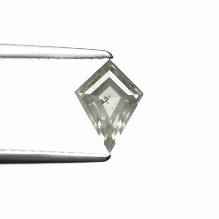 Misfit Diamonds Rings 105ct 843x619x353mm Kite Step Cut 2545515