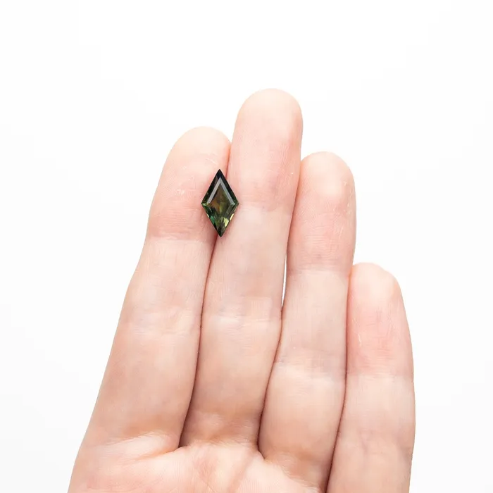 Misfit Gems Rings Green Step Cut Sapphire 251ct Lozenge