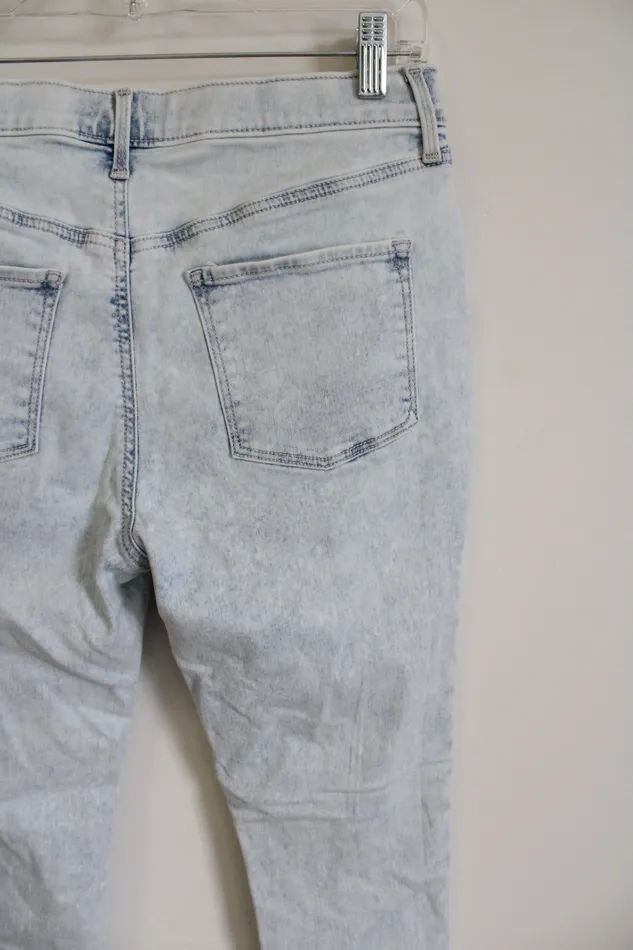 NEW Old Navy Rockstar High Rise Light Wash Denim Jeans 14 Old Navy Necklaces