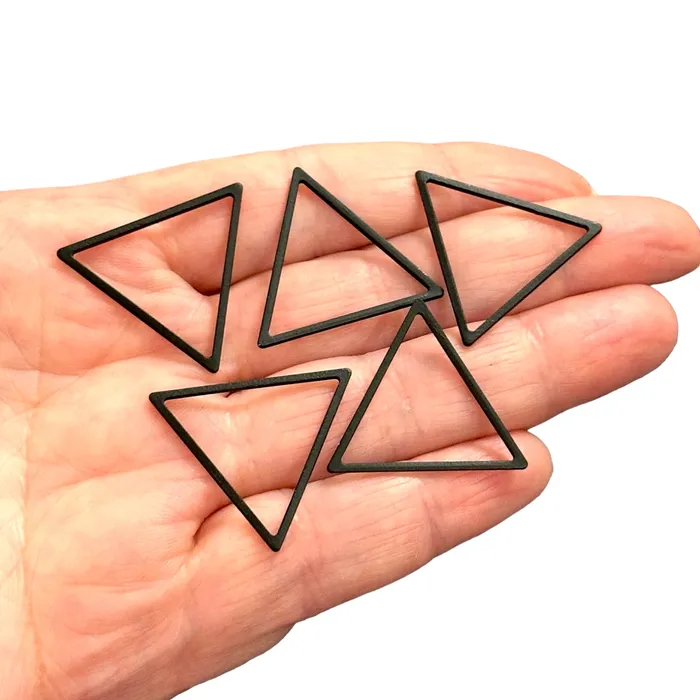 Peppy Beads Rings Black Plated 27mm Triangle Charms Black Triangle Connector Charms 5 pcs in a pack Peppy Beads Rings Black Plated 27mm Triangle Charms Black Triangle Connector Charms 5 pcs in a pack