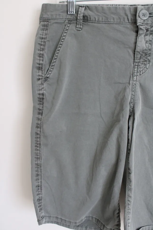 Sonoma Sonoma Green Bermuda Shorts 12 Earrings