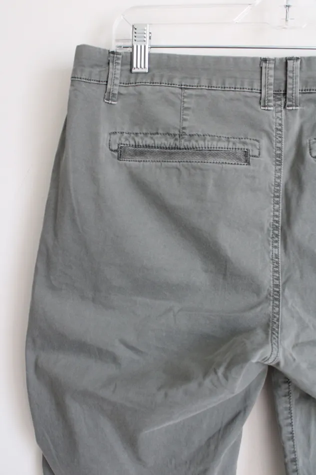 Sonoma Sonoma Green Bermuda Shorts 12 Earrings