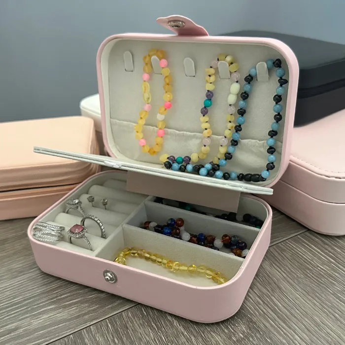 Baltic Essentials Jewelry Box Portable Light Pink Necklaces