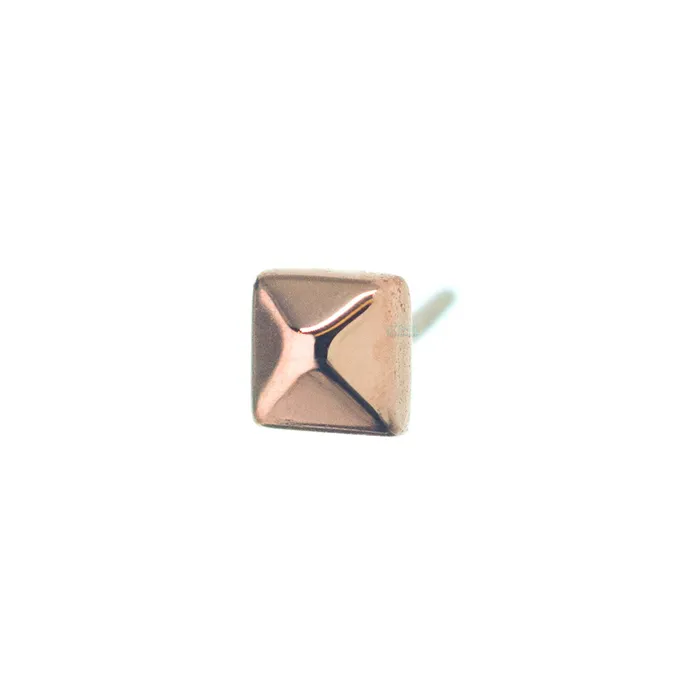 Body Vision BVLA Earrings threadless Square Pyramid Pin in Gold
