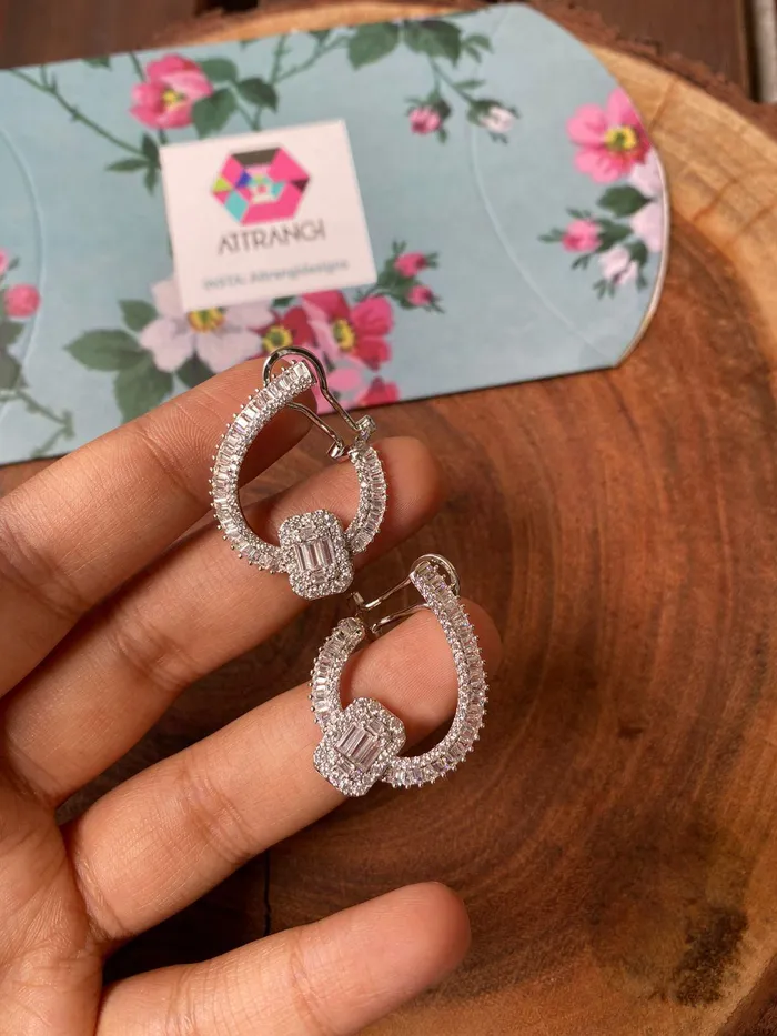 Earrings Attrangi Subtle Bling Pressure Setting Diamond Earrings