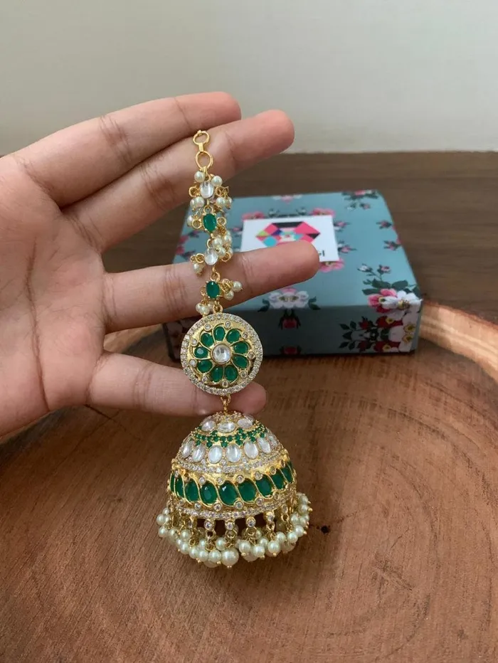 Necklaces Attrangi Oversized Jhumka With Kannauti