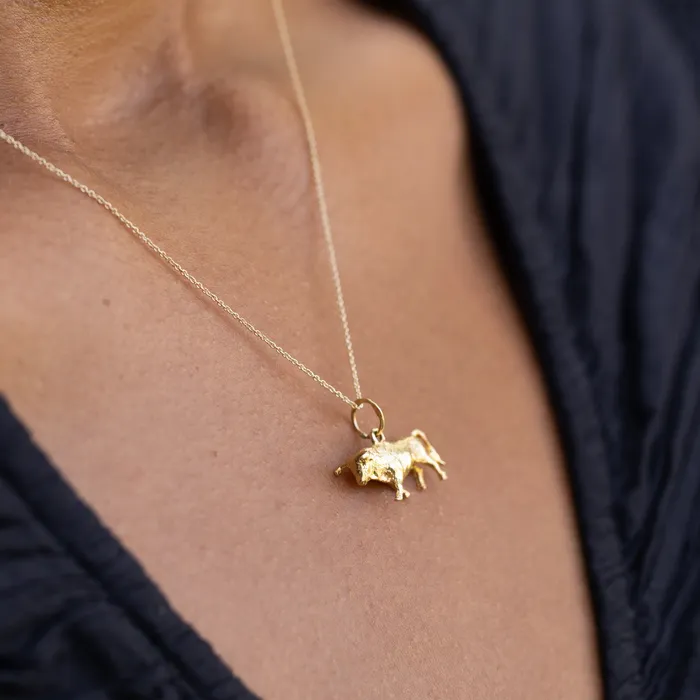 PreStyled Sets Vintage Taurus Bull 18K Gold Zodiac Charm