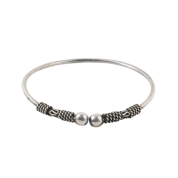 Teejh Gautami Silver Oxidised Bracelet Teejh Bracelets Teejh Gautami Silver Oxidised Bracelet Teejh Bracelets
