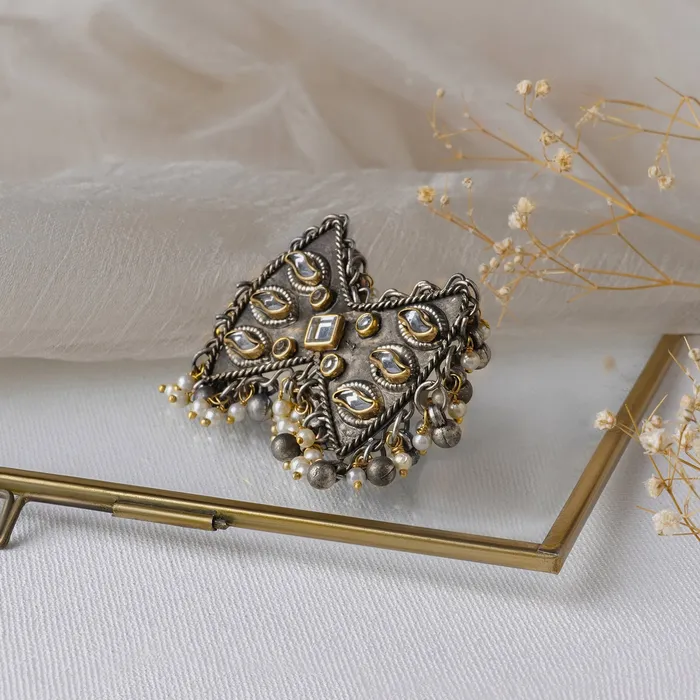 Teejh Lopa Silver Oxi isdised Ring Teejh Rings Teejh Lopa Silver Oxi isdised Ring Teejh Rings