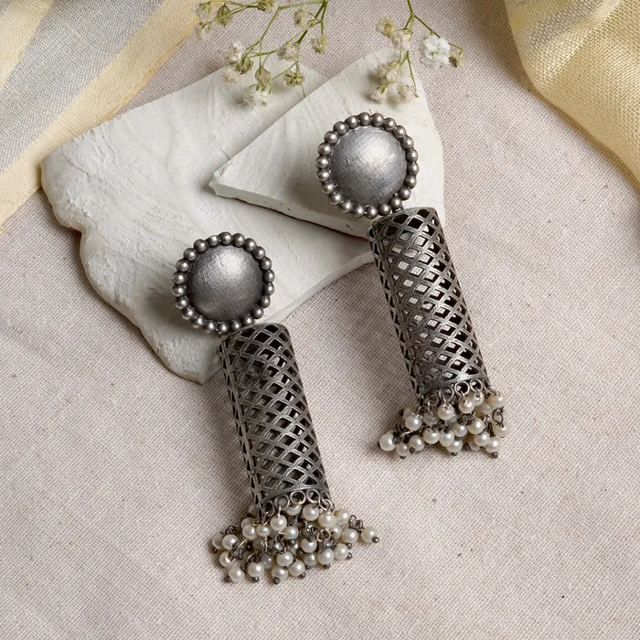 Teejh Teejh Qushi Silver Oxidised Earrings Earrings Teejh Teejh Qushi Silver Oxidised Earrings Earrings