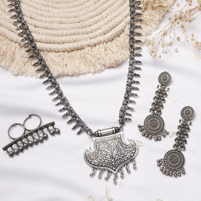 Teejh Teejh Sasthi Silver Oxidised Jewelry Gift Set Rings