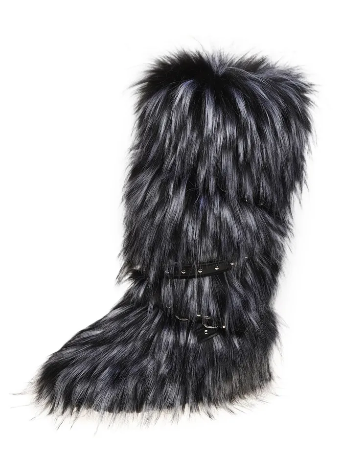 THE LUMI SHOP Winter Grey Funky Tall Fuzzy Boots Earrings