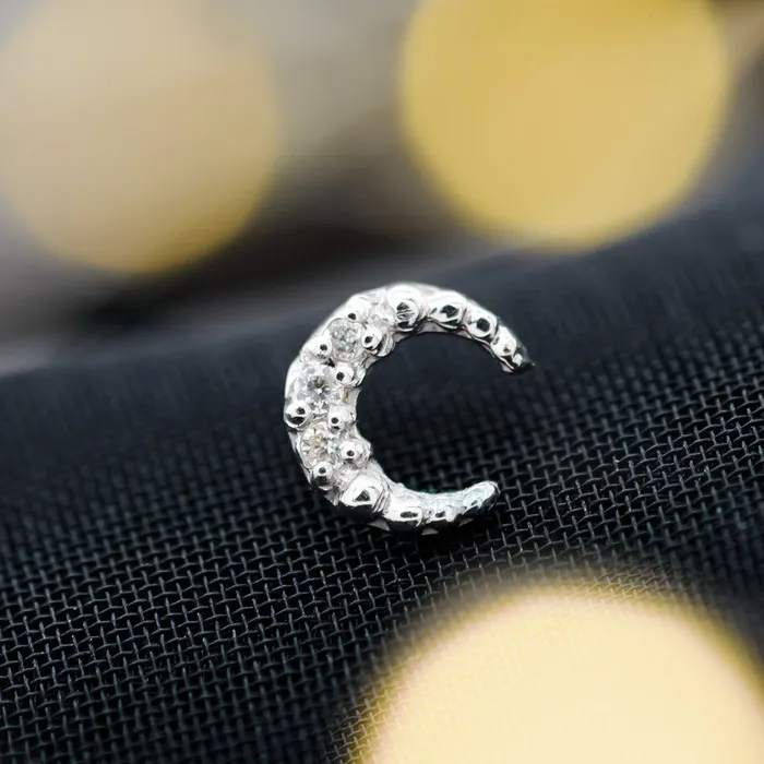 threadless Coven Pin in Gold with Gemstones Tawapa Earrings