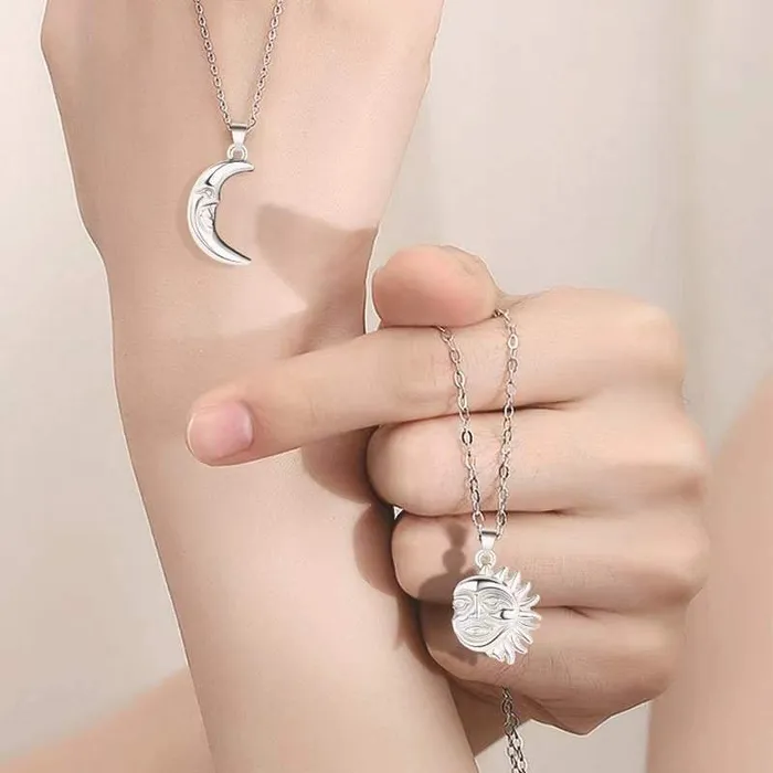 worldnetgifts Sun and Moon BFF Necklaces Necklaces