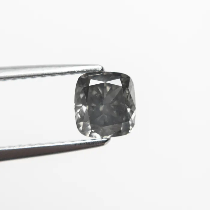 093ct 566x526x339mm SI2 Fancy Dark Grey Cushion Brilliant 1992304 Misfit Diamonds Earrings