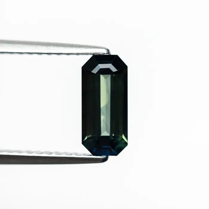 114ct 875x401x289mm Cut Corner Rectangle Step Cut Sapphire 2348005 Misfit Gems Rings