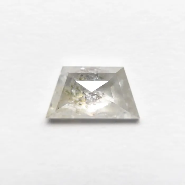 144ct 963x536x293mm Trapezoid Rosecut 1961710 Misfit Diamonds Earrings