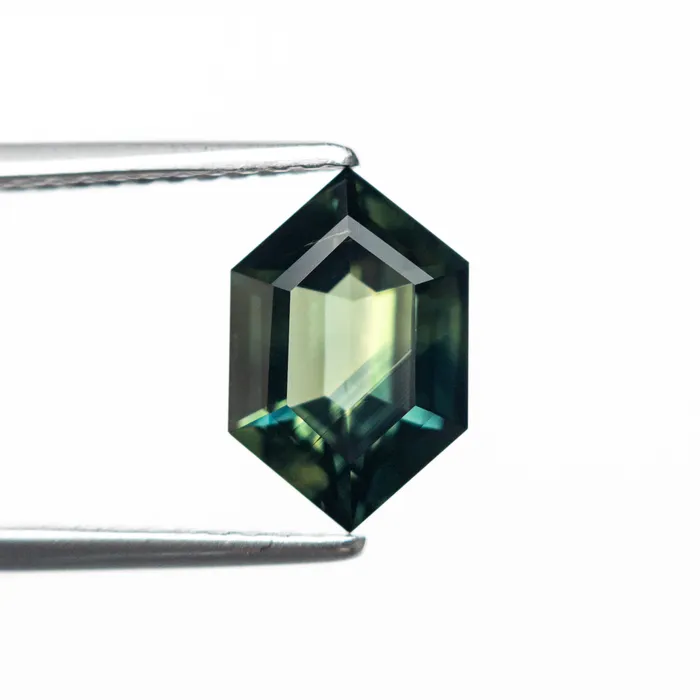 177ct 986x645x362mm Hexagon Step Cut Sapphire 2538101 Misfit Gems Rings