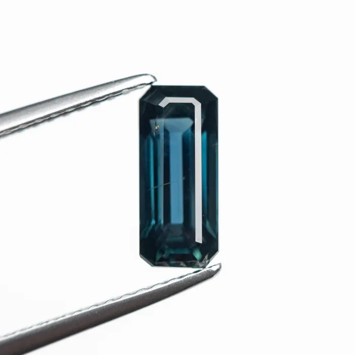 201ct 970x429x419mm Cut Corner Rectangle Step Cut Sapphire 2381703 Misfit Gems Rings