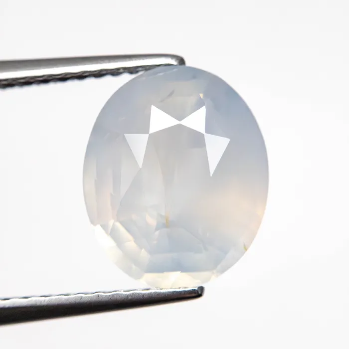405ct 1059x878x510mm Oval Brilliant Sapphire 2433101 Misfit Gems Rings