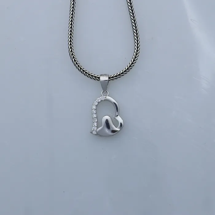 925 Sterling silver diamond heart design pendant nsp941 TRIBAL ORNAMENTS Necklaces