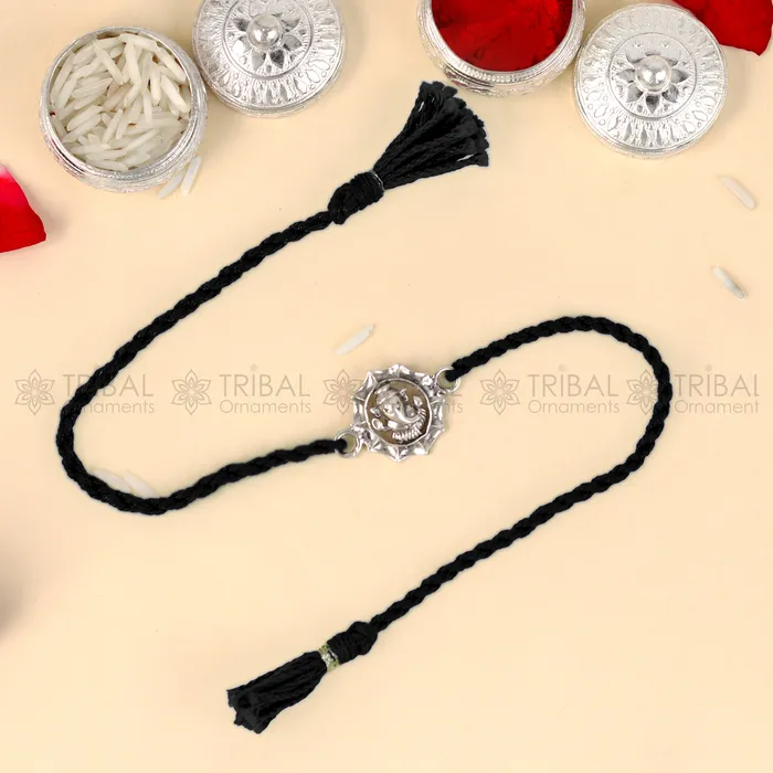 Bracelets TRIBAL ORNAMENTS 925 Sterling silver Lord Ganesha design pendant Rakhi bracelet Rakshabandhan festival rk330 Bracelets TRIBAL ORNAMENTS 925 Sterling silver Lord Ganesha design pendant Rakhi bracelet Rakshabandhan festival rk330