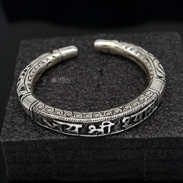 Bracelets TRIBAL ORNAMENTS Divine kada lord krishna jai shri shyam matra handmade 925 sterling silver kada best unisex bangle kada jewelry from india nsk712 Bracelets TRIBAL ORNAMENTS Divine kada lord krishna jai shri shyam matra handmade 925 sterling silver kada best unisex bangle kada jewelry from india nsk712