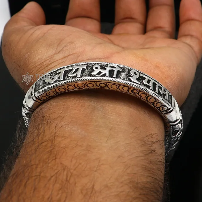 Bracelets TRIBAL ORNAMENTS Divine kada lord krishna jai shri shyam matra handmade 925 sterling silver kada best unisex bangle kada jewelry from india nsk712 Bracelets TRIBAL ORNAMENTS Divine kada lord krishna jai shri shyam matra handmade 925 sterling silver kada best unisex bangle kada jewelry from india nsk712