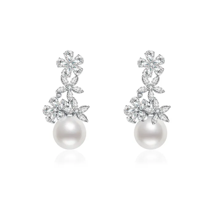 Earrings Pearly Lustre 18K Gold Edison Pearl Earrings KE00105 Elegant