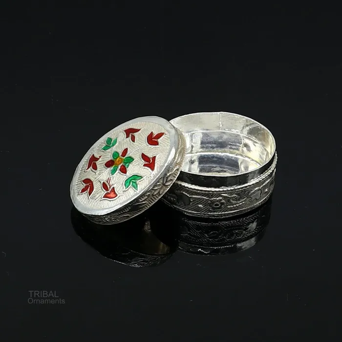 Exclusive oval shape trinket box sindur kumkum box brides eye kajal box 925 sterling silver handmade girls article silver jewelry stb330 TRIBAL ORNAMENTS Rings Exclusive oval shape trinket box sindur kumkum box brides eye kajal box 925 sterling silver handmade girls article silver jewelry stb330 TRIBAL ORNAMENTS Rings