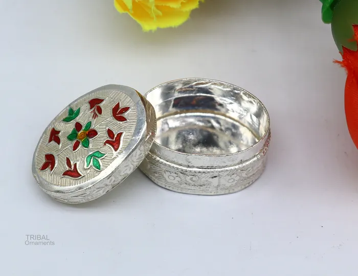Exclusive oval shape trinket box sindur kumkum box brides eye kajal box 925 sterling silver handmade girls article silver jewelry stb330 TRIBAL ORNAMENTS Rings