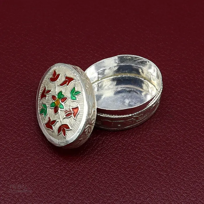 Exclusive oval shape trinket box sindur kumkum box brides eye kajal box 925 sterling silver handmade girls article silver jewelry stb330 TRIBAL ORNAMENTS Rings