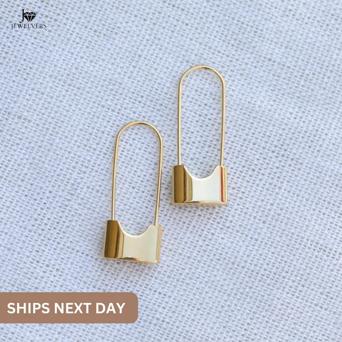 Jewelvers Earrings 18K GoldFilled Padlock Earrings Jewelvers Earrings 18K GoldFilled Padlock Earrings