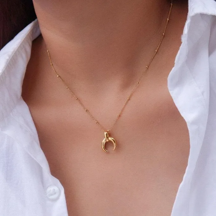 Jewelvers Necklaces 18K GoldFilled Moon Pendant Necklace Jewelvers Necklaces 18K GoldFilled Moon Pendant Necklace