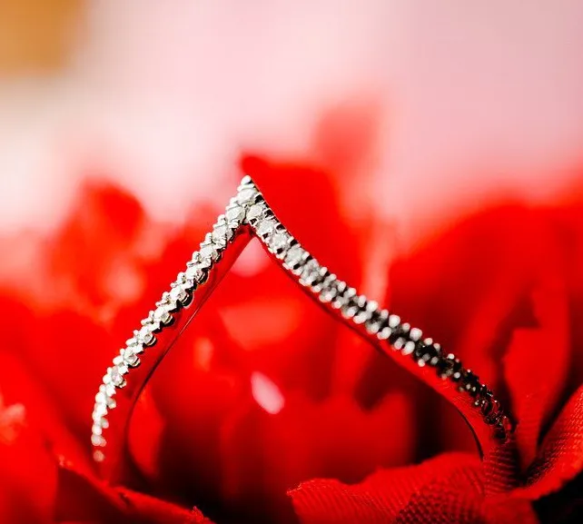 Kenla Round Diamonds 34 Eternity Contour Wedding Anniversary Band Fire Brilliance Rings