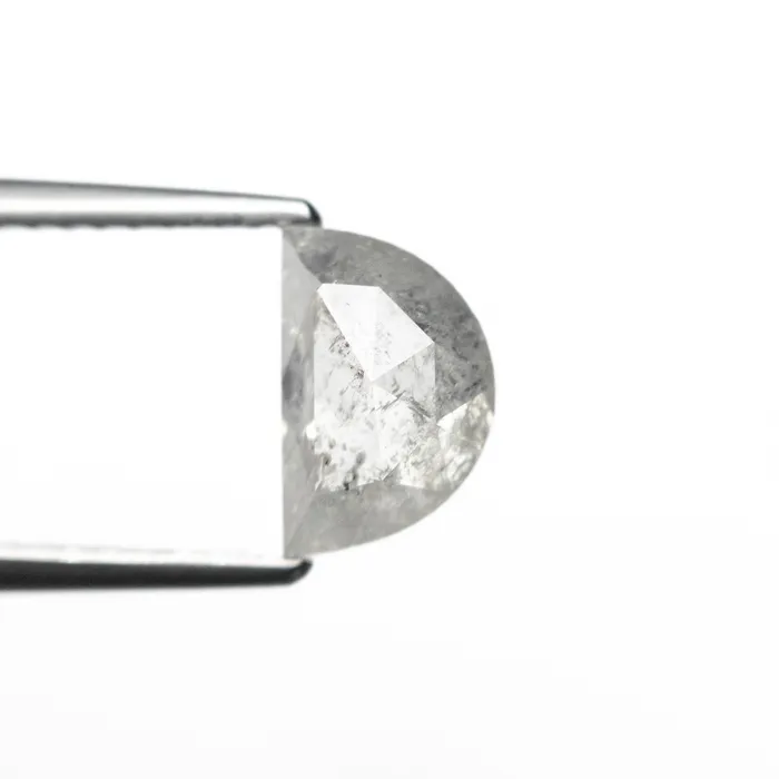 Misfit Diamonds Necklaces 138ct 829x542x349mm Half Moon Rosecut 2545801