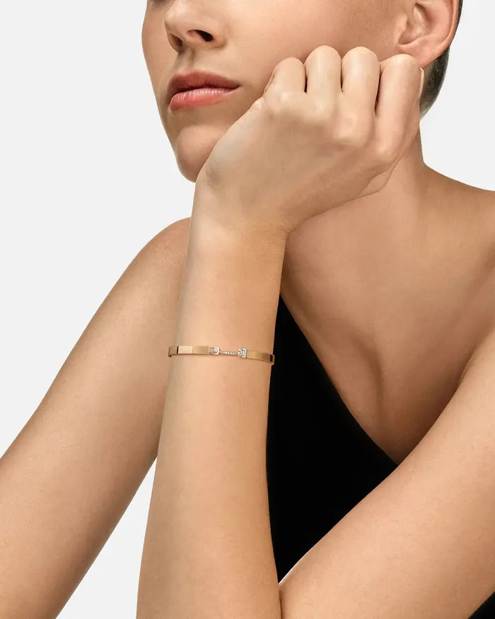 Mood Dinner Date Mood Bangle in Yellow Gold Bracelets Mood Dinner Date Mood Bangle in Yellow Gold Bracelets