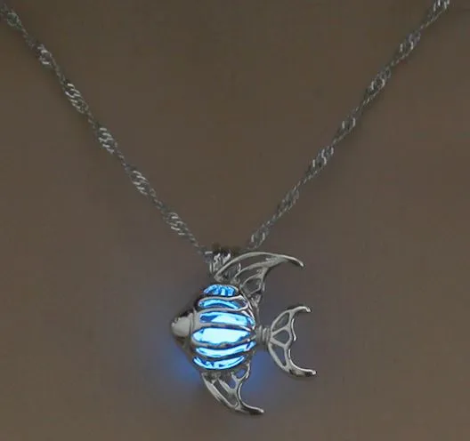N132 Silver Glow in the Dark Fish Necklace with FREE EARRINGS polly Necklaces