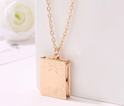 N1477 Gold Bible Locket Necklace with FREE Earrings 01 Necklaces