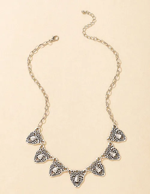 N745 Silver Leopard Necklace with Free Earrings 01 Necklaces