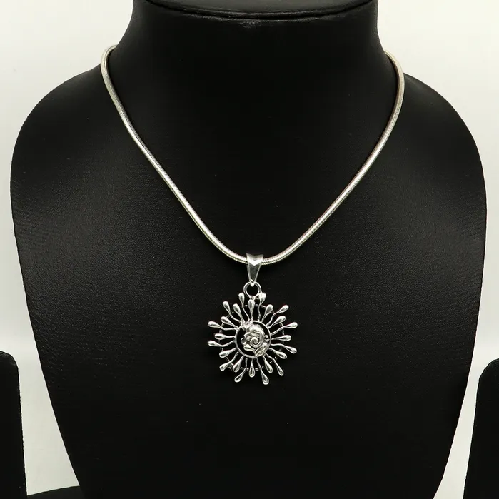 Necklaces 925 sterling silver handmade idol Ganesha floral pendant amazing stylish unisex pendant locket personalized jewelry tribal jewelry ssp476 TRIBAL ORNAMENTS