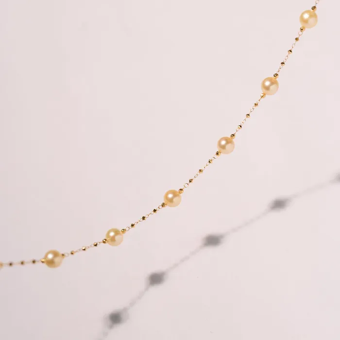 Necklaces Pearly Lustre 18k Solid Gold Golden Akoya Pearl Necklace KN00259