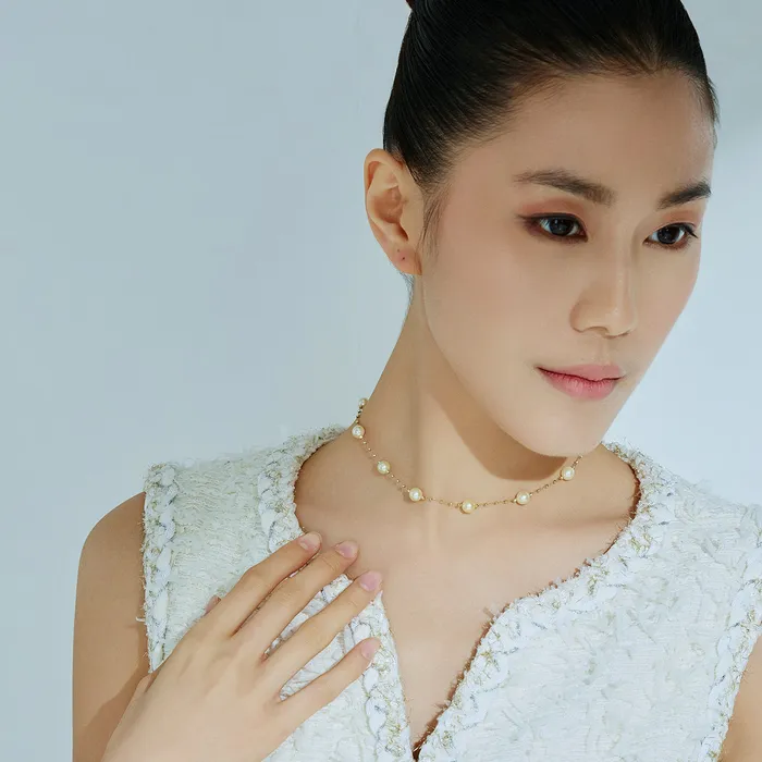 Necklaces Pearly Lustre 18k Solid Gold Golden Akoya Pearl Necklace KN00259
